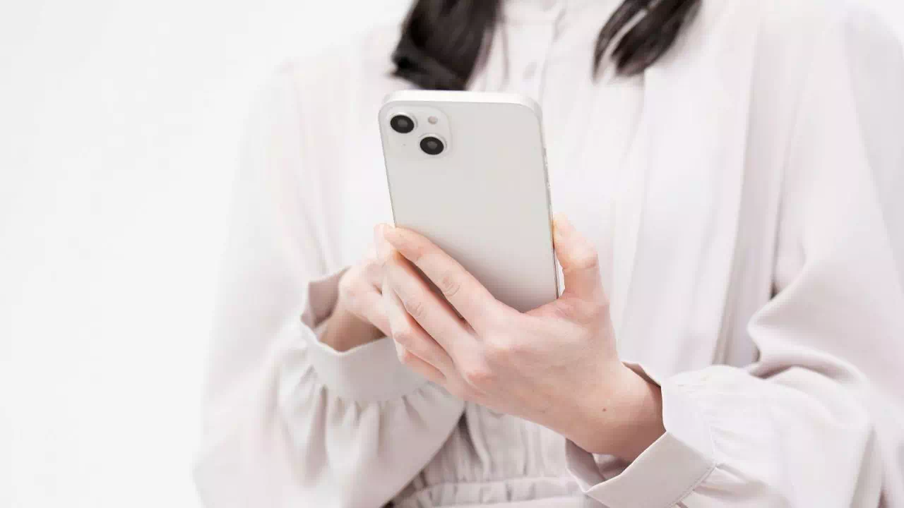 失恋したときにやってはいけないNG行動とは？